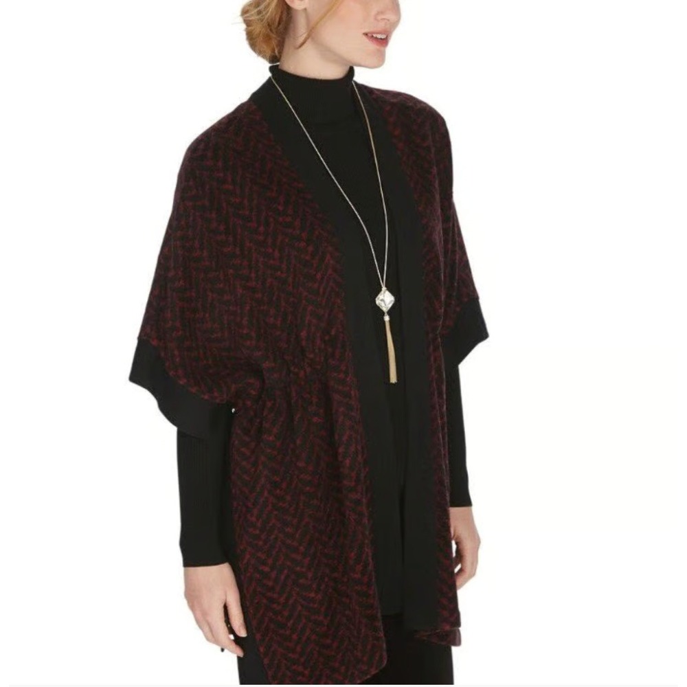 White‎ House Black Market NWT Cape Herringbone Burgundy Poncho Shawl, Size XS/S